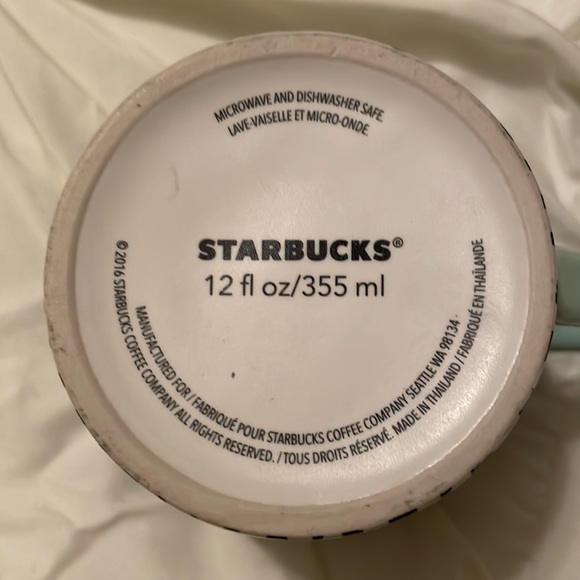 Starbucks Polar Bear Mug - Picture 5 of 5